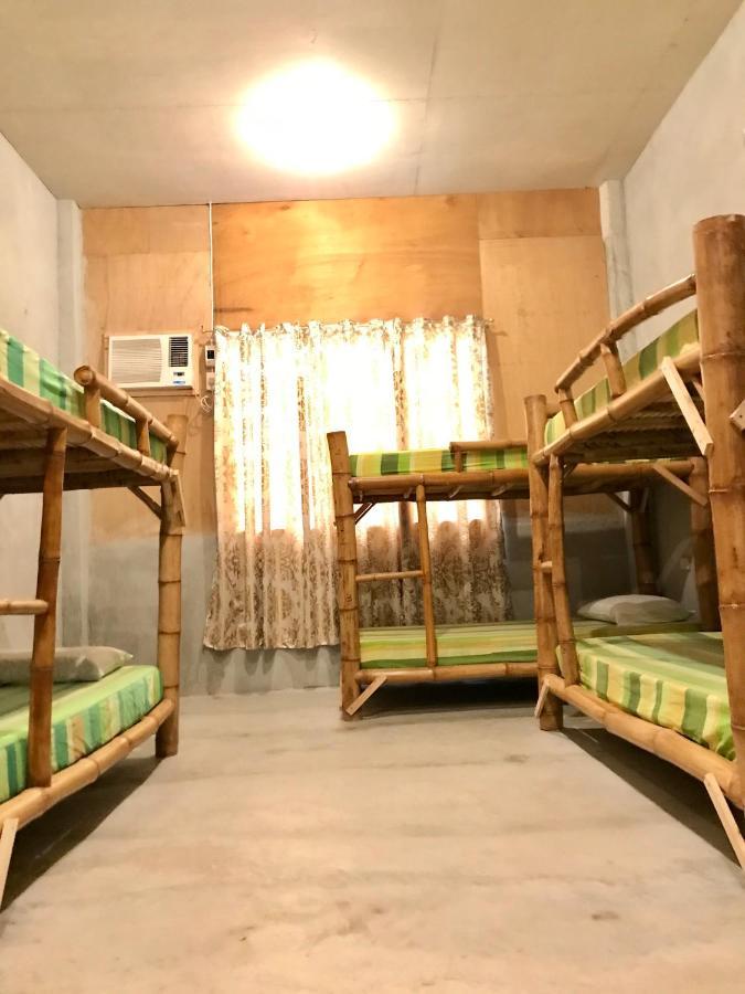 Sharky Hostel オスロブ エクステリア 写真